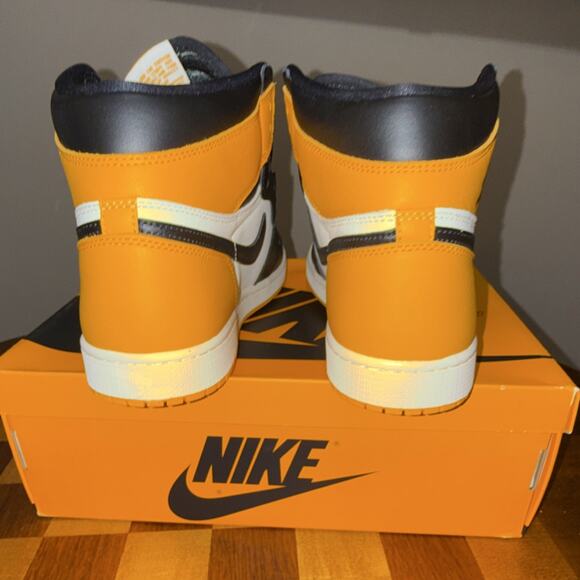 Jordan Air Jordan 1 Retro High OG Yellow Toe Taxi Black Sneaker 12.5M NEW OG main image 6
